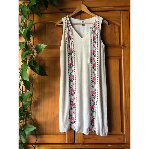 old navy dress cream embroidery V-neck tassel tie Beach SZ MTall - Picture 2 of 10